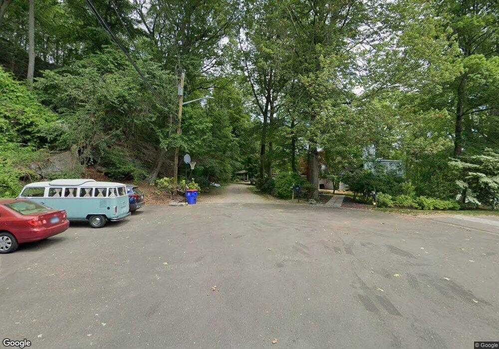 649 Springer Rd, Fairfield, CT 06824 - photo 1