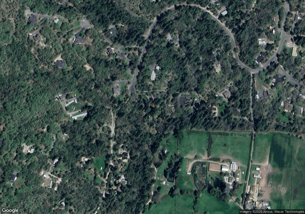 521 Honeycutt Dr, Grants Pass, OR 97526 - photo 1