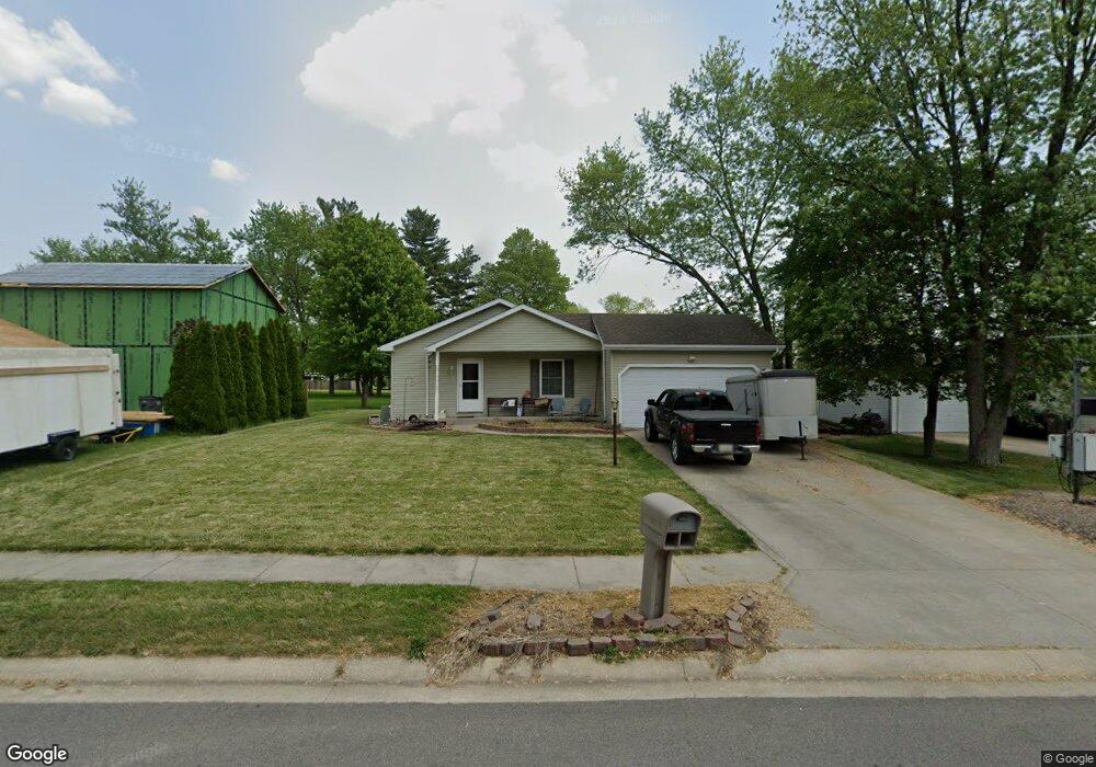 775 Jessica Ct, Nappanee, IN 46550 - photo 1