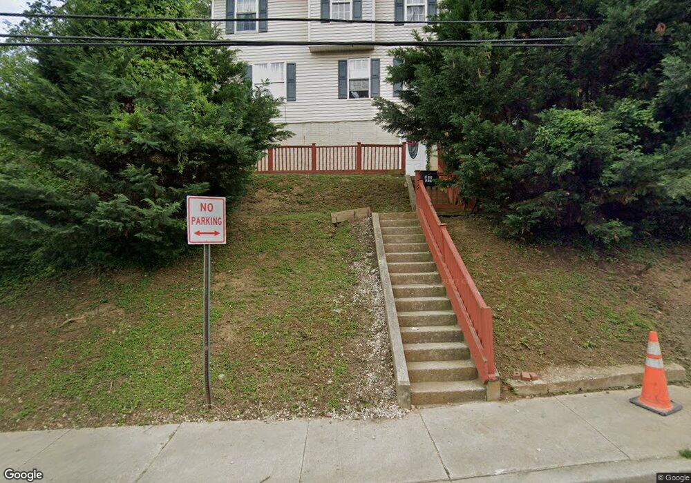 409 S Chapel Gate Ln unit B, Baltimore, MD 21229 - photo 1