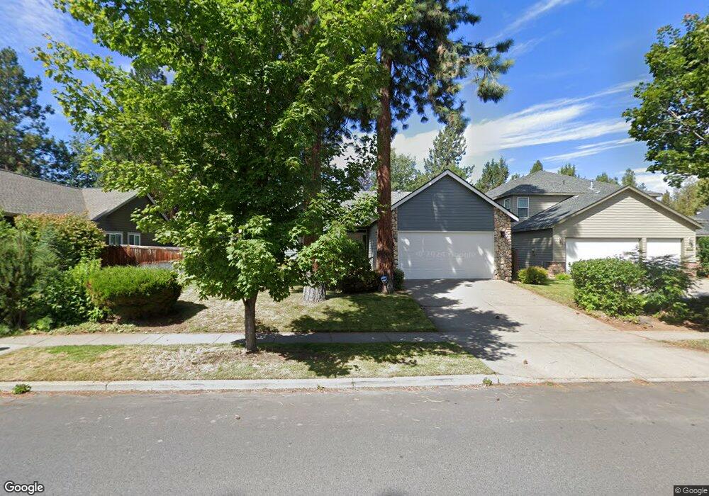 19864 Powers Rd, Bend, OR 97702 - photo 1