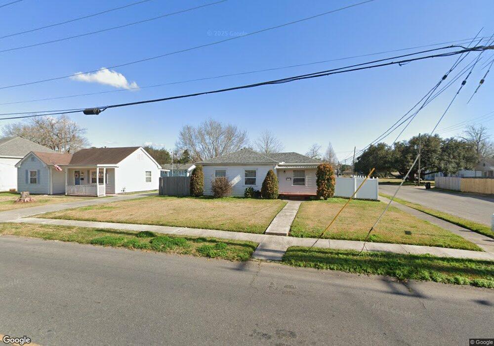 200 Indest St, New Iberia, LA 70563 - photo 1