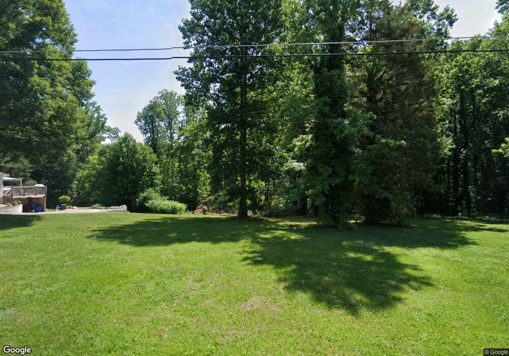 210 Edgewood Dr unit 3, Statesville, NC 28625 - photo 1