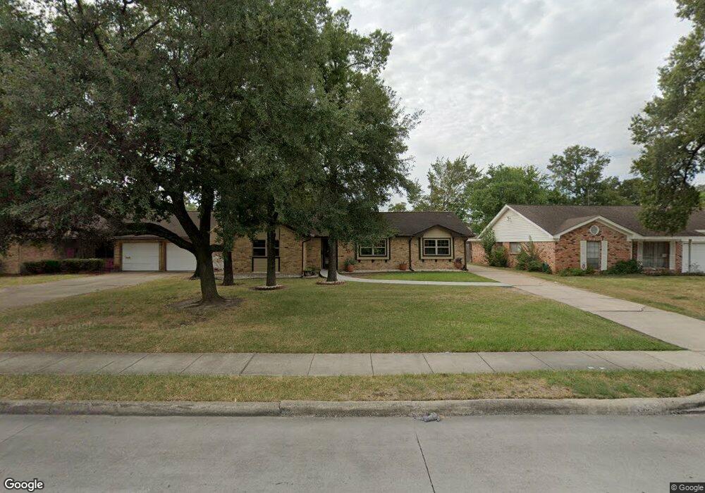 13930 Woodforest Blvd, Houston, TX 77015 - photo 1