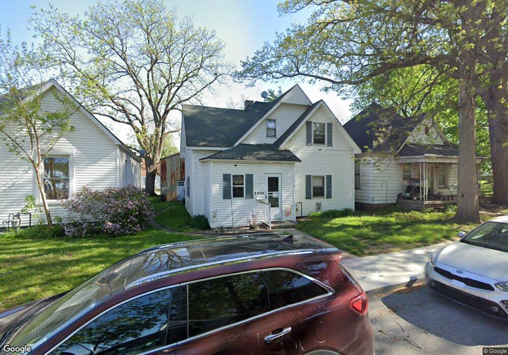 2404 Sycamore St, Terre Haute, IN 47807 - photo 1