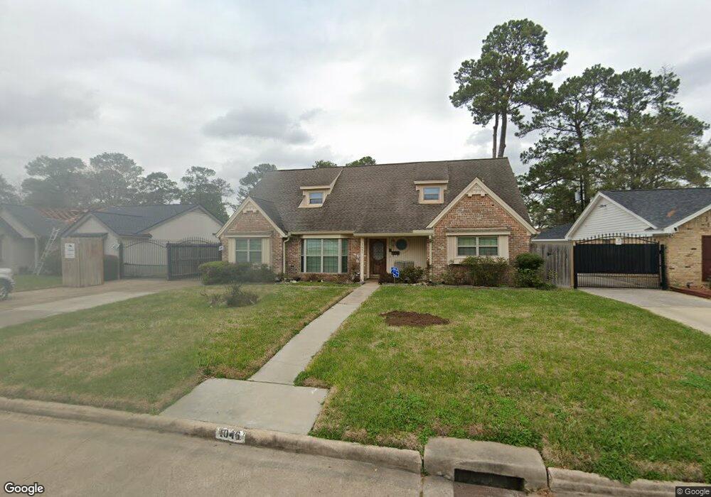 1046 Bethlehem St, Houston, TX 77018 - photo 1