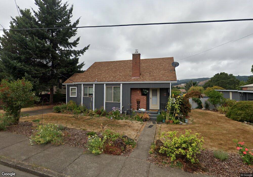 327 SW Jefferson St, Sheridan, OR 97378 - photo 1