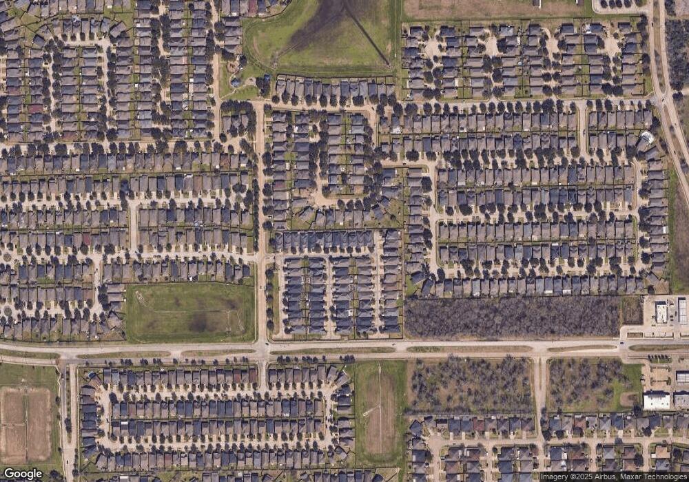 9039 Fuqua Villas Ln, Houston, TX 77075 - photo 1