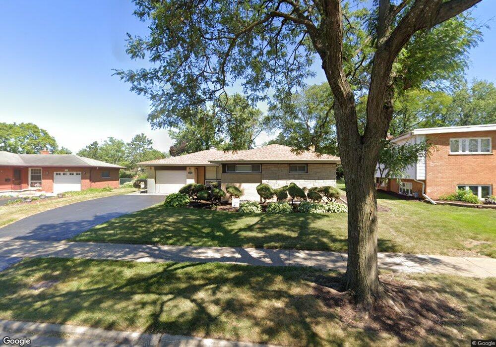 398 E Huntington Ln, Elmhurst, IL 60126 - photo 1