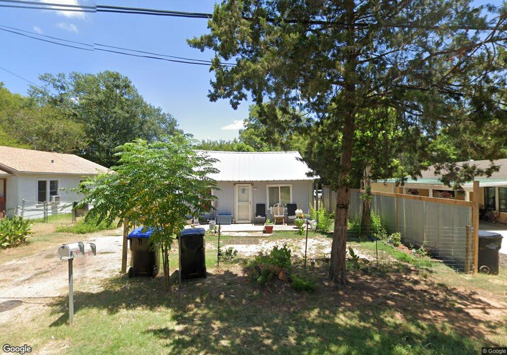 1104 N 9th St, Longview, TX 75601 - photo 1