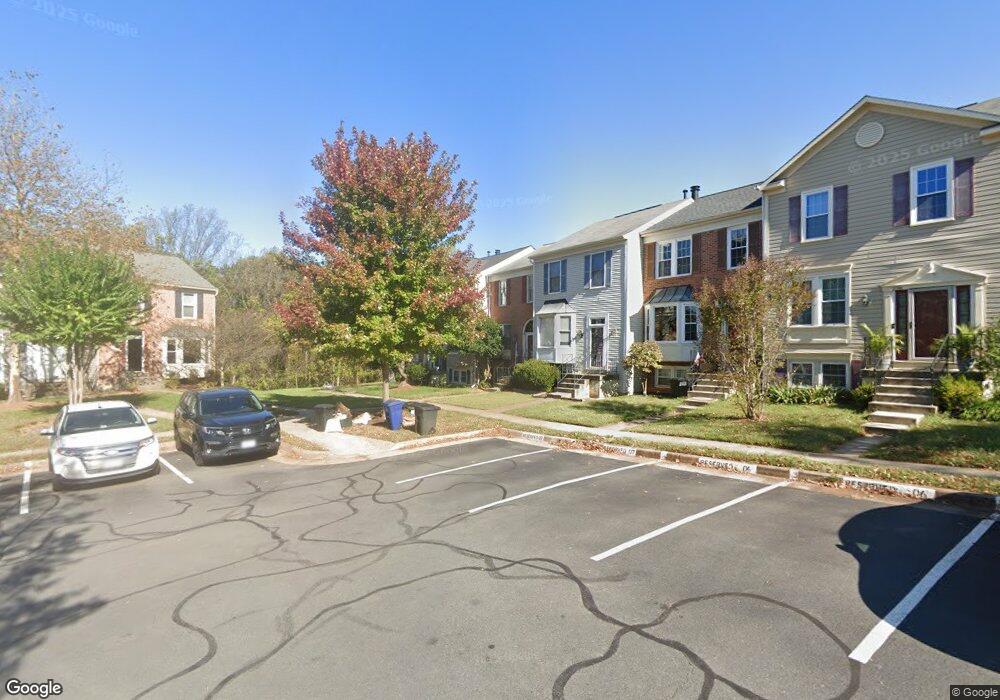 3714 Farmland Dr, Fairfax, VA 22033 - photo 1