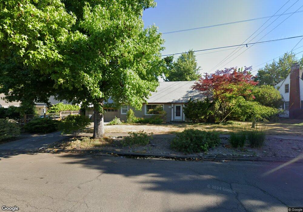 945 E 23rd Ave, Eugene, OR 97405 - photo 1