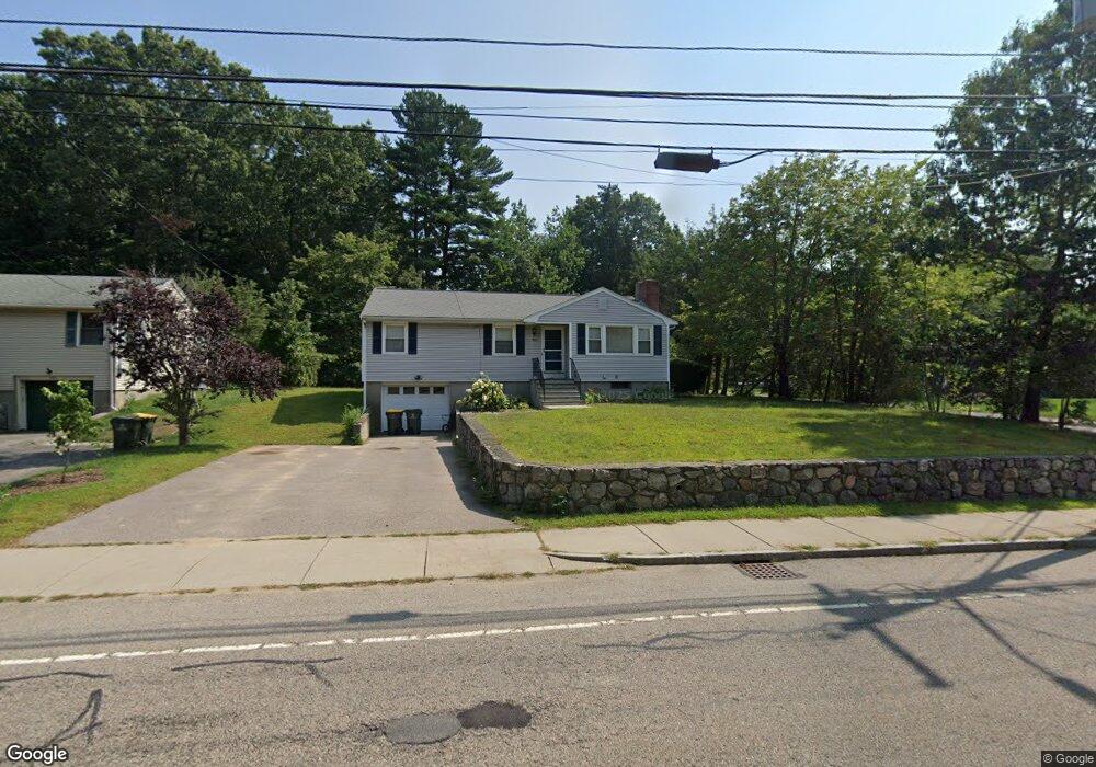 711 Pond St, Franklin, MA 02038 - photo 1