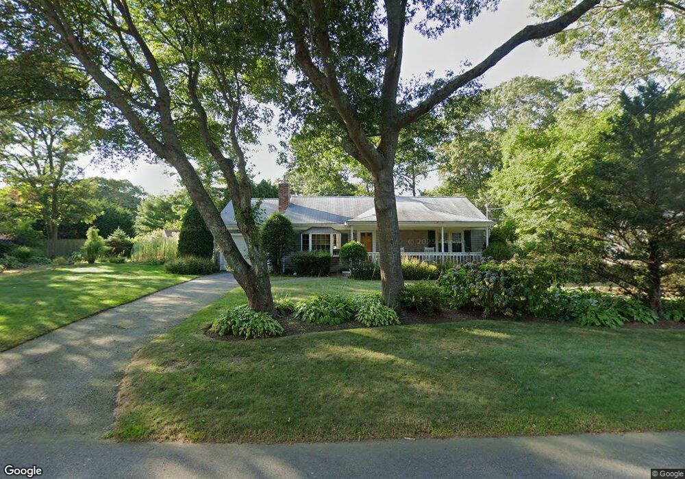 10 Rolling Hitch Rd, Centerville, MA 02632 - photo 1