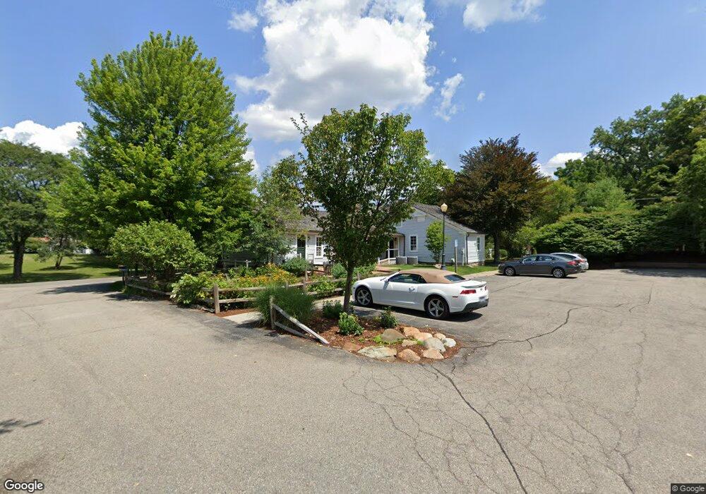 32325 Franklin Rd, Franklin, MI 48025 - photo 1