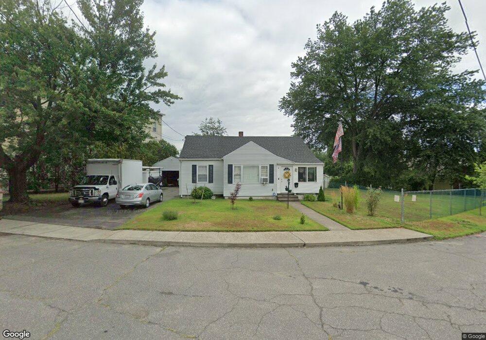 52 Ellsbree St, Chicopee, MA 01013 - photo 1