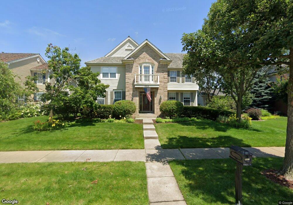 2314 Fielding Dr, Glenview, IL 60026 - photo 1