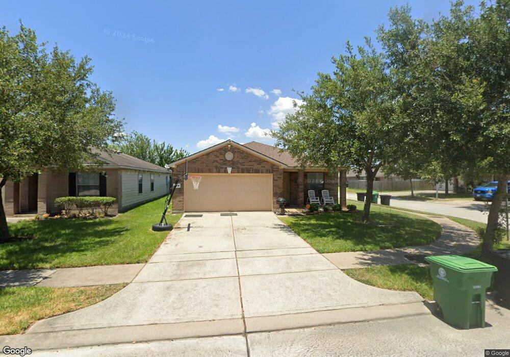 8815 Kaeling Meadow Ct, Houston, TX 77075 - photo 1