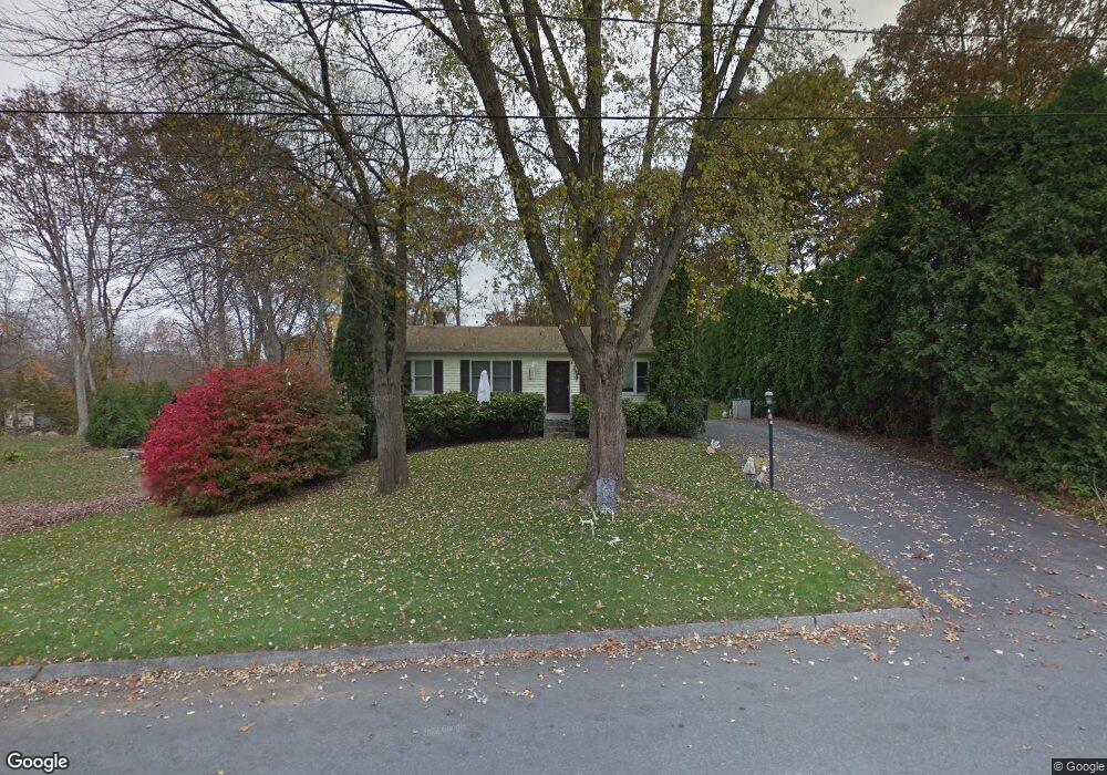 24 Beechwood Blvd, Plainfield, CT 06374 - photo 1