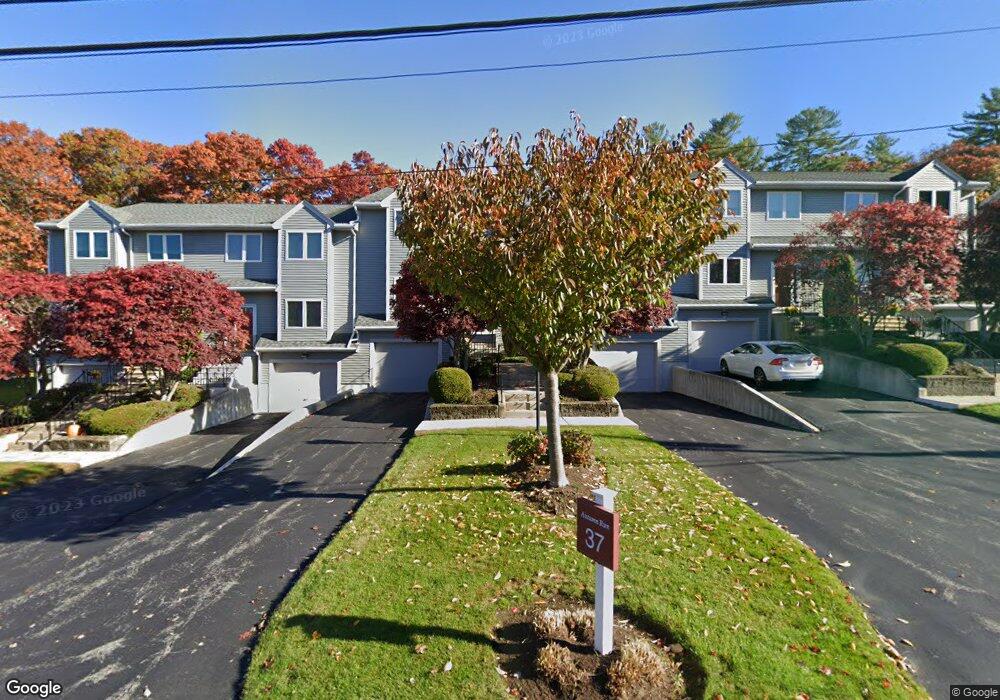 37 Waterview Dr, Smithfield, RI 02917 - photo 1