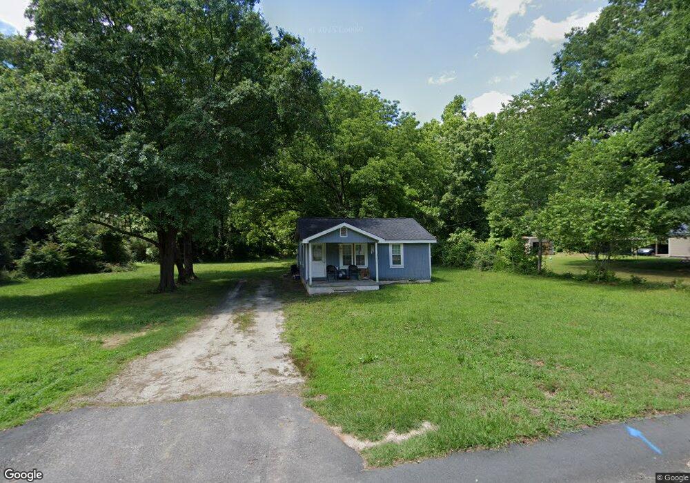 1414 Davis St, Camden, SC 29020 - photo 1