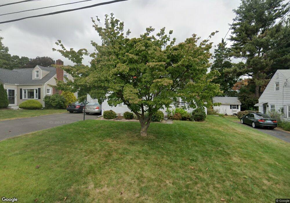 22 Cassilis Rd, West Hartford, CT 06107 - photo 1