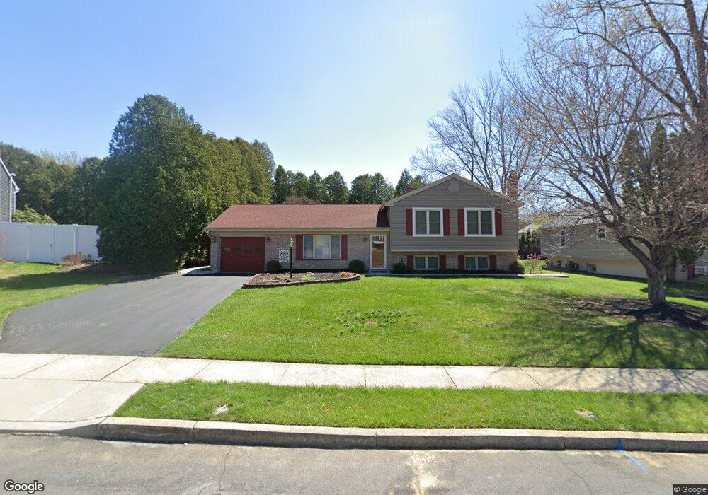 111 Hedgerow Ln, Reading, PA 19606 - photo 1