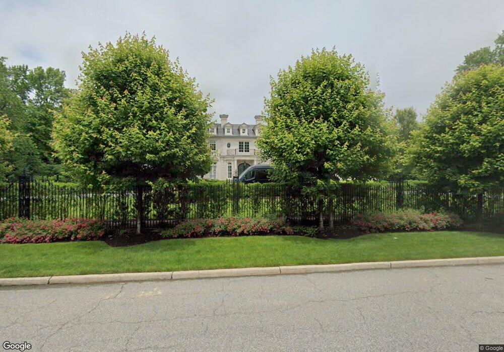 10 Rio Vista Dr, Alpine, NJ 07620 - photo 1