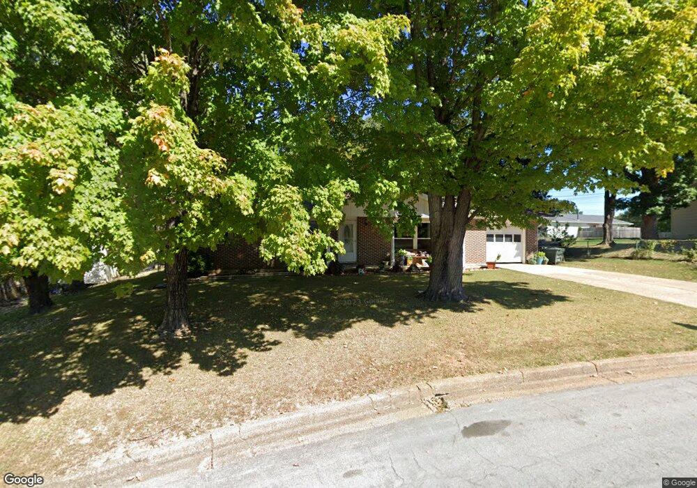 1317 Pershing Dr, Rolla, MO 65401 - photo 1