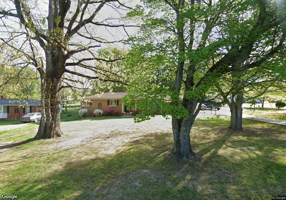 208 Ivy Dr, Simpsonville, SC 29680 - photo 1