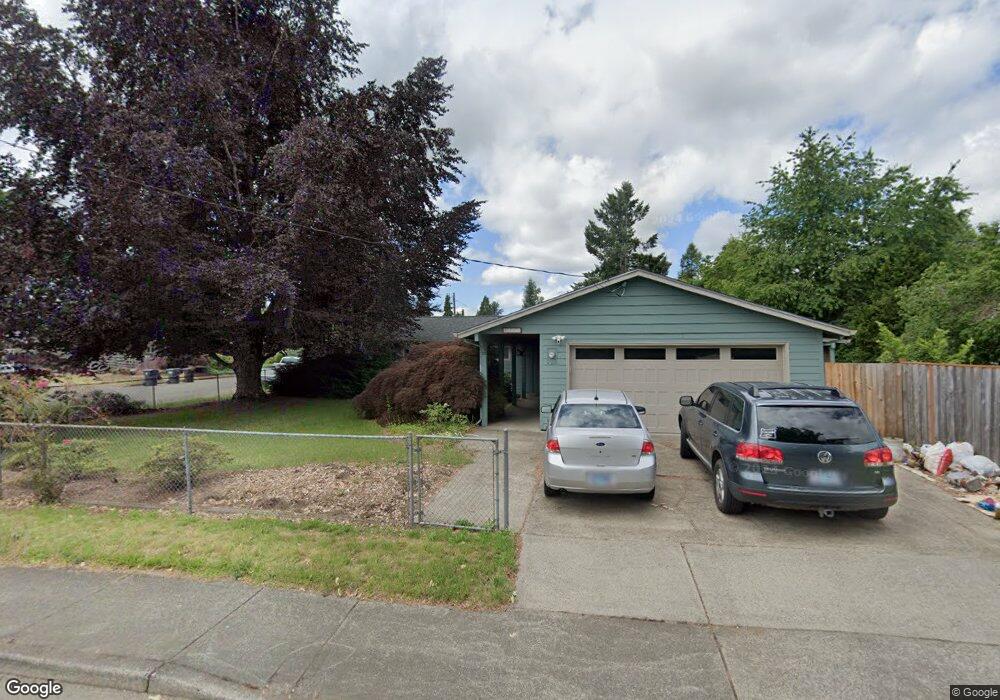 1205 N Ivy St, Canby, OR 97013 - photo 1