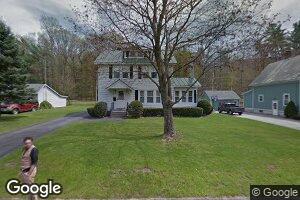 28 Park St, Proctor, VT 05765