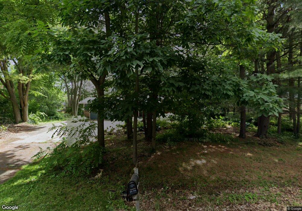 2526 Leffingwell Ave NE, Grand Rapids, MI 49525 - photo 1