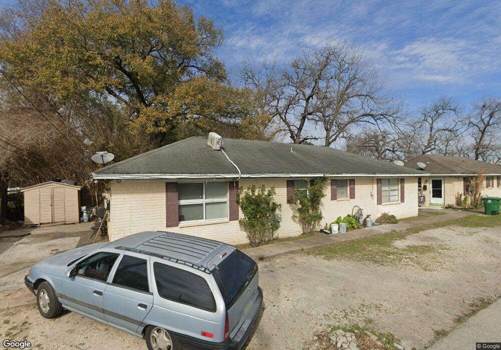 413 Melbourne St, Houston, TX 77022 - photo 1