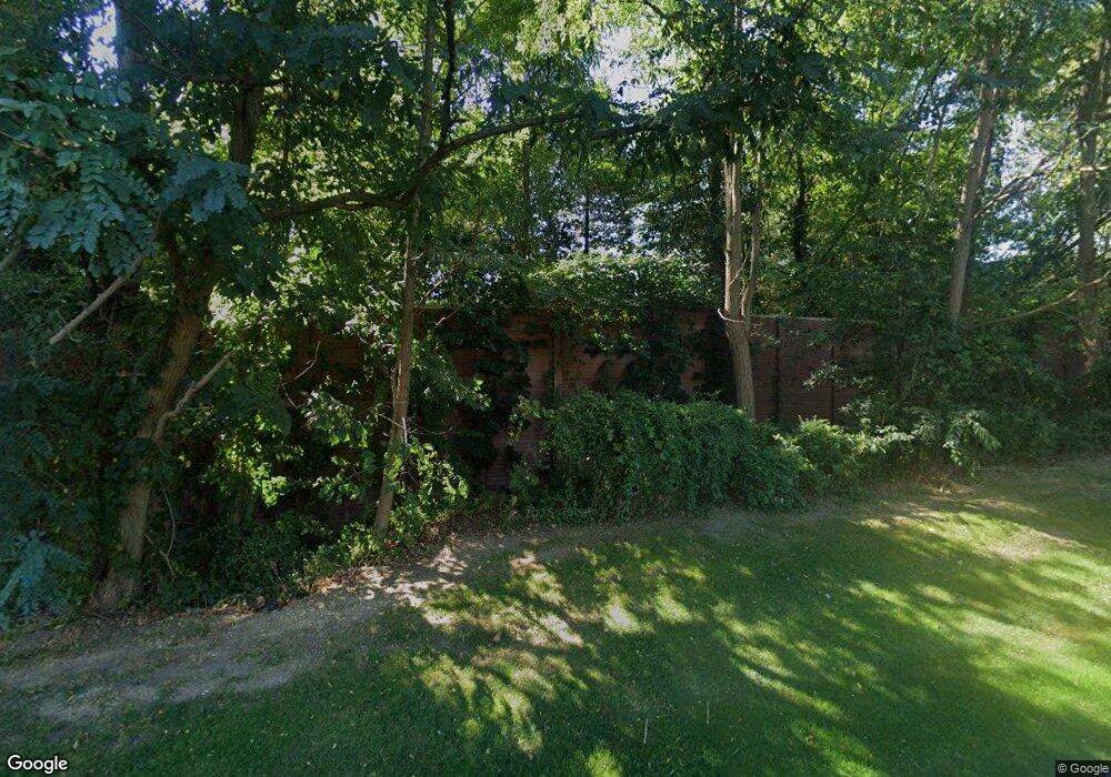 3 Hathaway Ln, Manhasset, NY 11030 - photo 1