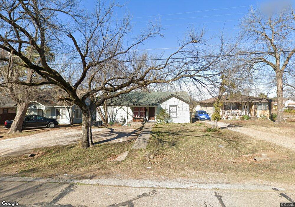 308 E Denton St, Ennis, TX 75119 - photo 1