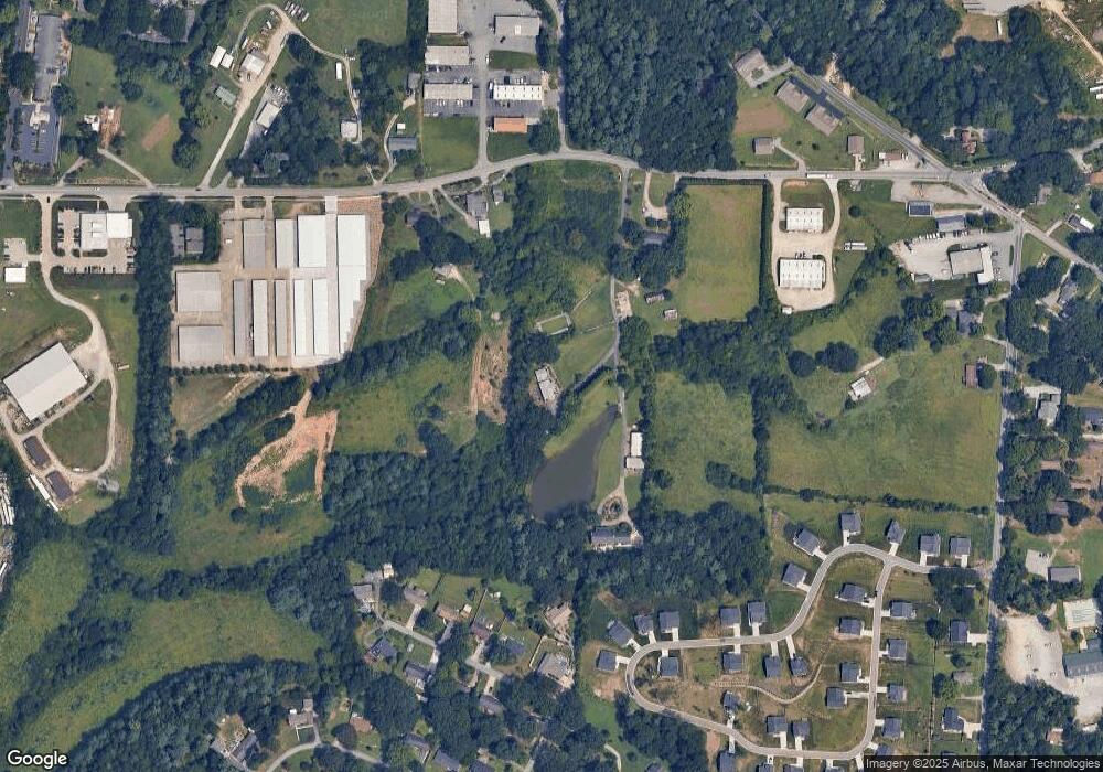 126 Albea Dr, Hendersonville, NC 28792 - photo 1