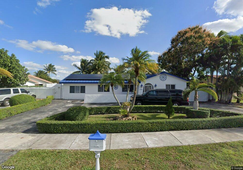 15022 SW 67th Ln, Miami, FL 33193 - photo 1