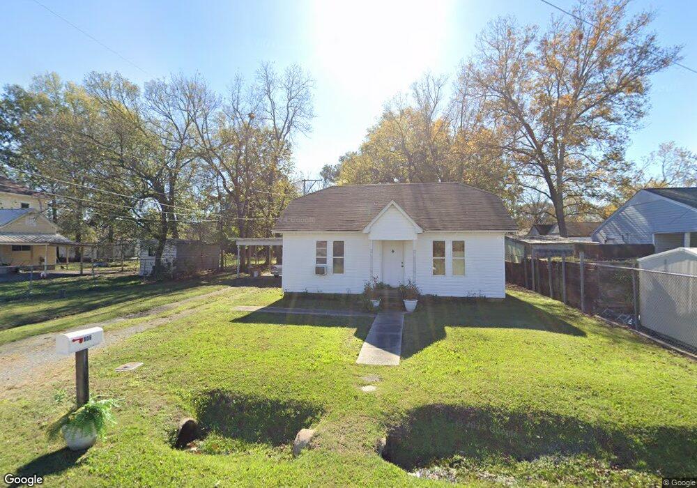 806 E 5th St, Stuttgart, AR 72160 - photo 1