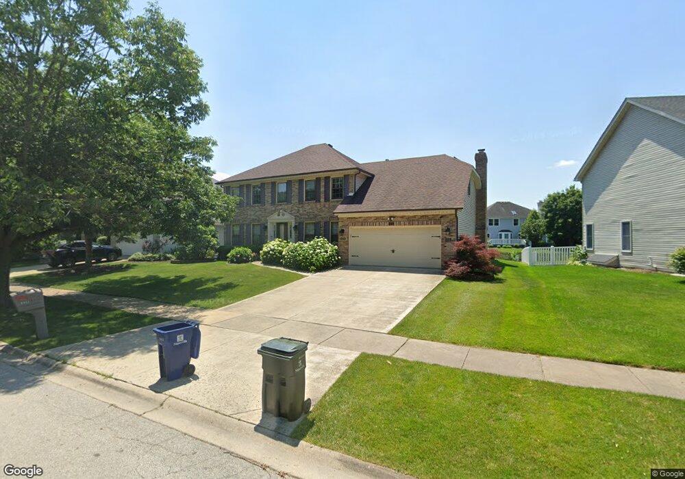 1711 Mundelein Rd, Naperville, IL 60565 - photo 1