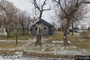 512 3rd St W, Lemmon, SD 57638