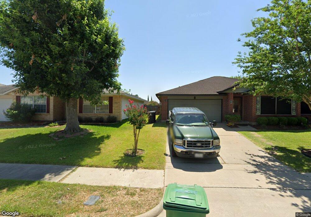 10945 Cayman Mist Dr, Houston, TX 77075 - photo 1