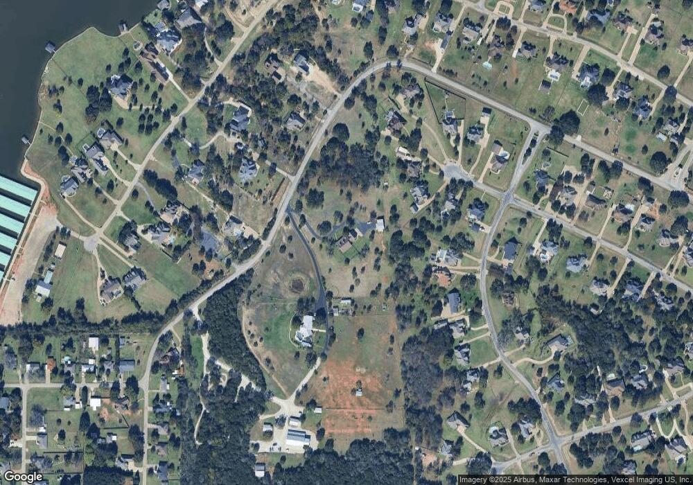 2011 Hideaway Bay Ct, Granbury, TX 76049 - photo 1