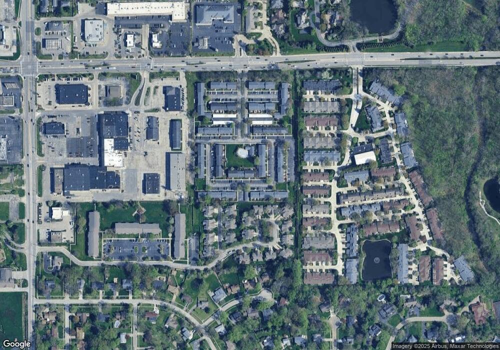 1134 Canterbury Square S, Indianapolis, IN 46260 - photo 1