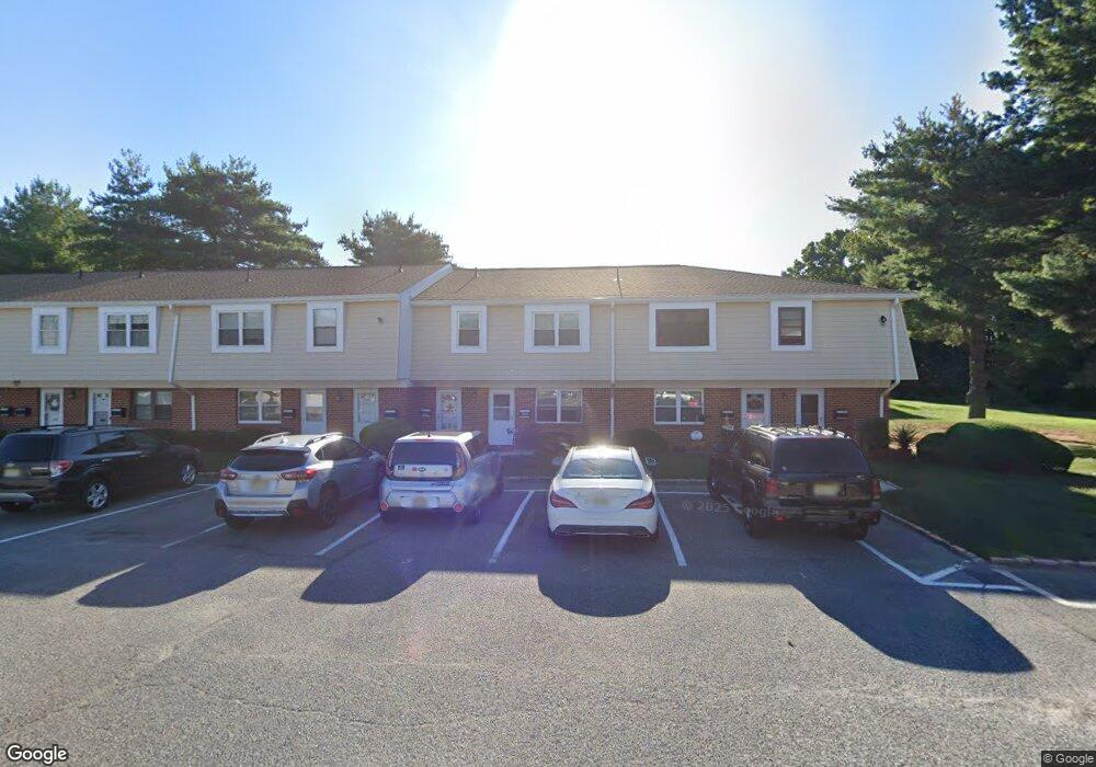 803 Silver Ct, Hamilton Square, NJ 08690 - photo 1
