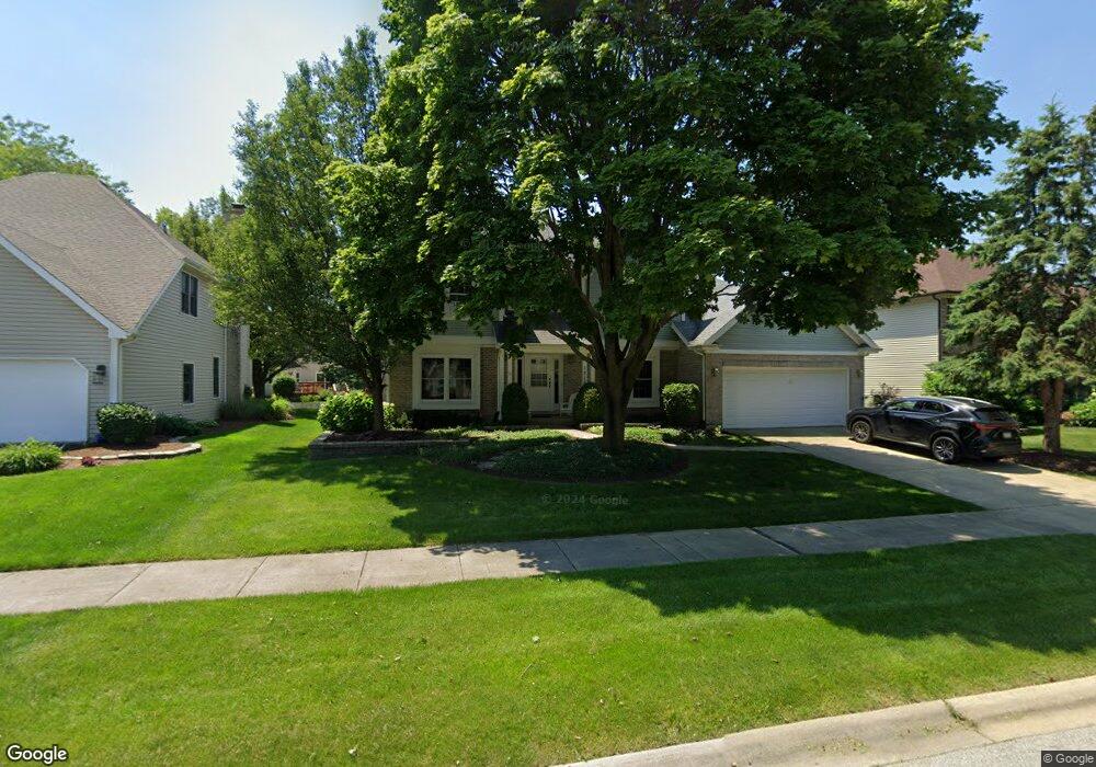 1715 Mundelein Rd, Naperville, IL 60565 - photo 1