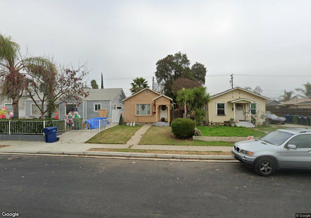 319 S Broadway, Turlock, CA 95380 - photo 1