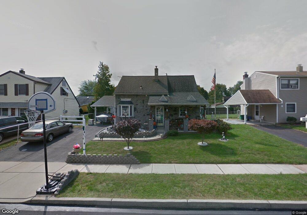 45 Apricot Ln, Levittown, PA 19055 - photo 1