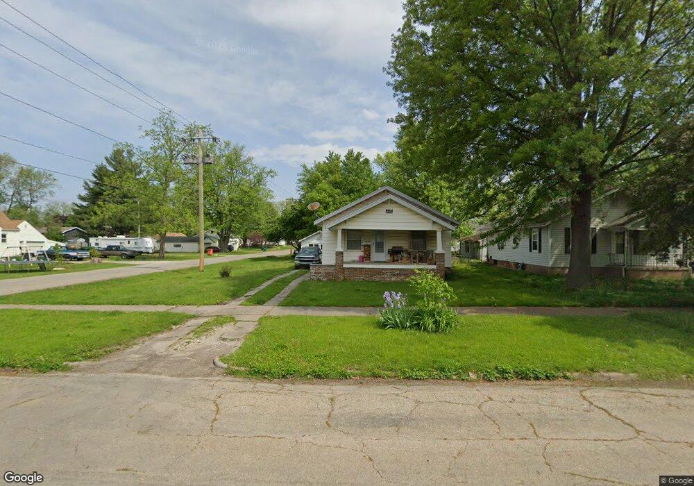 2920 Prairie Ave, Mattoon, IL 61938 - photo 1