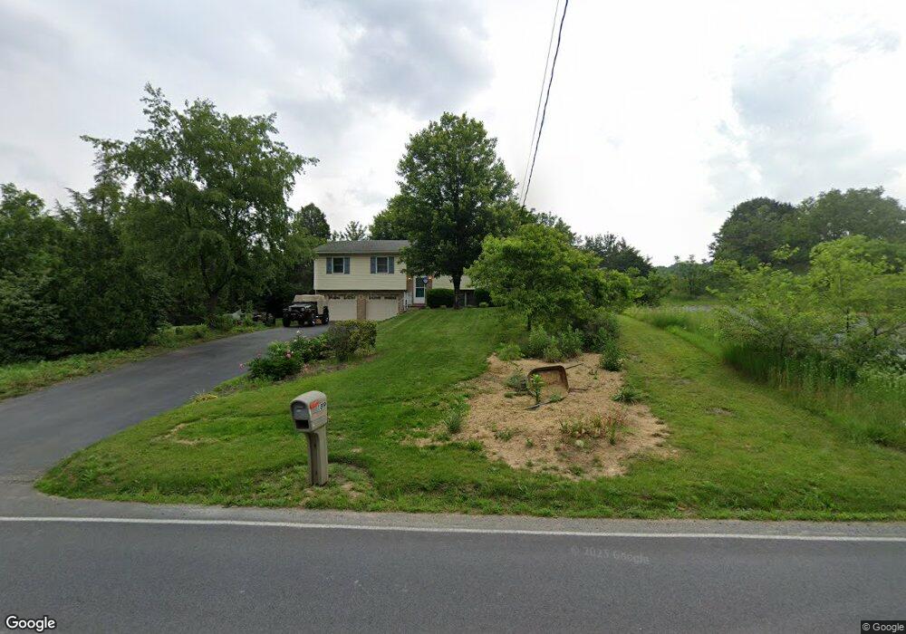 1915 Sollenberger Rd, Chambersburg, PA 17202 - photo 1